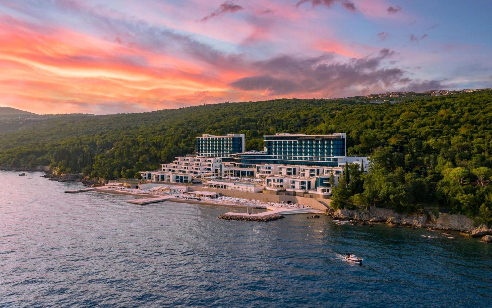 Hilton Rijeka Costabella Beach Resort And Spa Екстер'єр фото